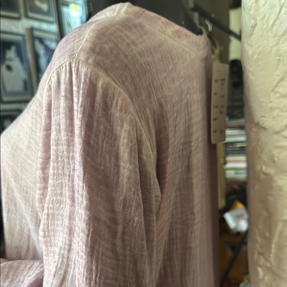 Elegant Lavender Dress - Picture 7 of 7